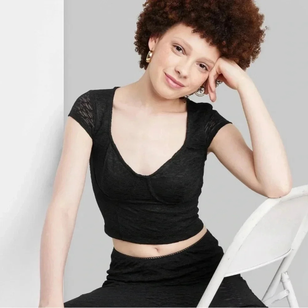 Wild Fable Short-sleeve lace bustier crop top